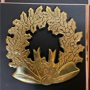 Vintage Solid Brass Trivet Hot Plate Christmas Holly Wreath